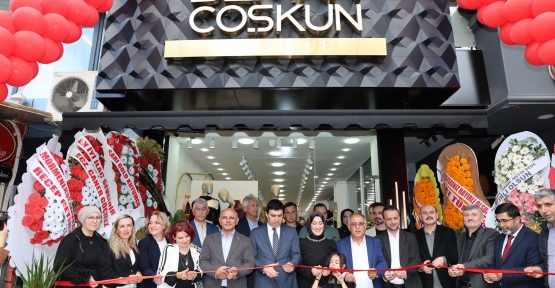 Semra Coşkun Butik Görkemli Bir Törenle Açıldı