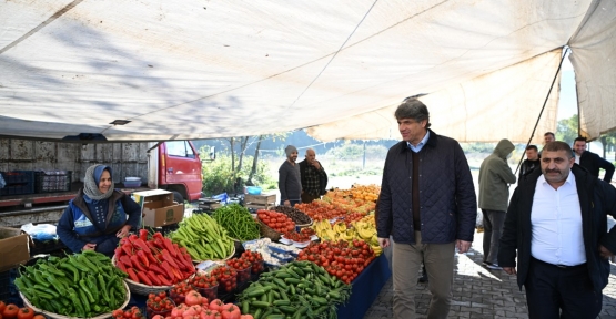 Başkan Kocaman Ataşehir Pazarı’nda Esnafla Bir Araya Geldi