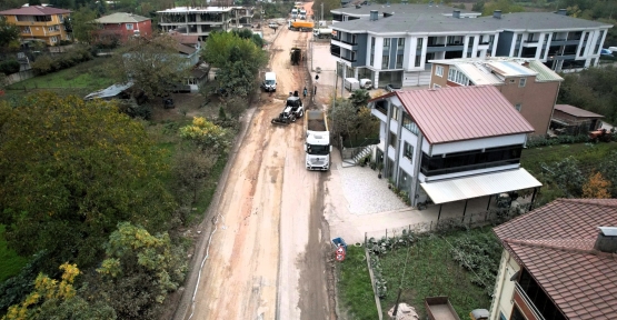 Büyükşehir, Kartepe Çepni Caddesi’ni Yeniliyor