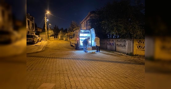 ÇAMAŞIRHANEDE BIÇAKLI KAVGA: 1 ÖLÜ, 1 YARALI