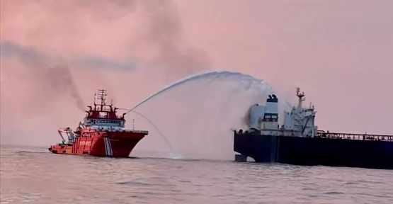 KAIROS Gemisindeki Yangına Müdahale: "Soğutma Çalışmaları Devam Ediyor"