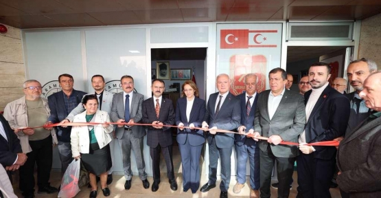 Karamürsel Muhtarlar Derneği'nin Yeni Hizmet Binası Açıldı
