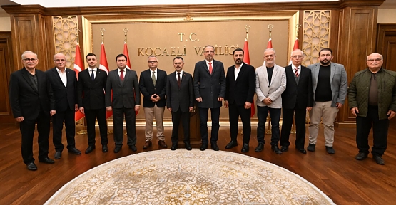 Kocaeli Aydınlar Ocağı’ndan, Vali İlhami Aktaş’a Ziyaret