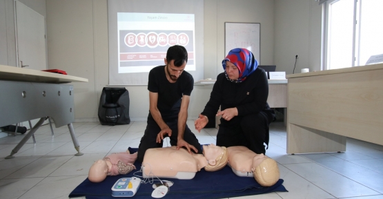 Yol Ve Bakım Personeline Hayat Kurtaran Eğitim