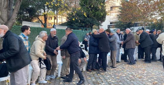 40 Umre Yolcusu Kutsal Topraklara Uğurlandı