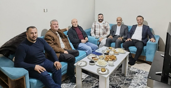 AK Parti Körfez’den Hane Ziyaretleri