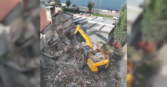 Gölcük Riskli Yapılardan Arındırılıyor
