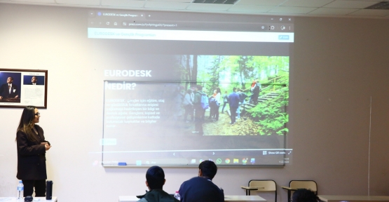 İzmit Belediyesinden Gençlere Avrupa Fırsatları Semineri