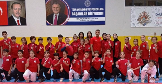    Körfez’in Genç ve Minik Karatecileri 23 Madalya Aldılar