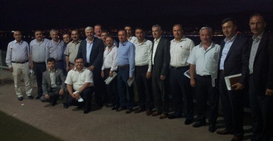 AK Parti Teşkilat Başkanları Körfez'de toplandı