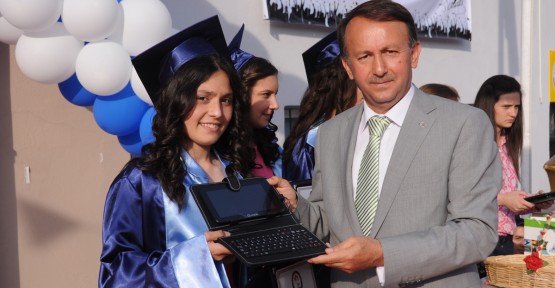  Karabalık’tan mezuniyet hediyesi tablet bilgisayar