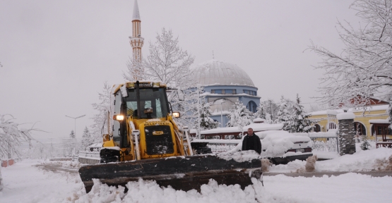 Kartepeli muhtardan karla mücadele teşekkürü