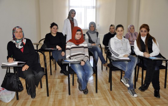 KO-MEK’te Hasta Kabul İşlemleri Kursu açıldı