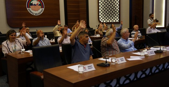  Körfez Belediye Meclisi toplandı