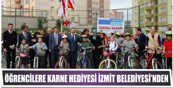 ÖĞRENCİLERE KARNE HEDİYESİ İZMİT BELEDİYESİ’NDEN