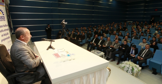 Prof. Dr. Mehmet Çelik Gebze'de Konfrans verdi 