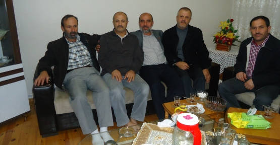 Saadet Partisi Körfez'li Hacıları ziyaret ediyor