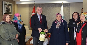 Kandıralı Üreten Kadınlardan Başkan Büyükakın’a Ziyaret
