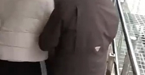 BELEDİYE BİNASINDA DEHŞET SAÇTILAR,...