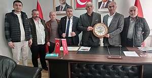 Düzceliler Derneği’nden Saadet Partisi İlçe Başkanlığı’na Ziyaret