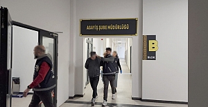 KOCAELİ#039;DE BİR EVDEN ALTIN ÇALAN...