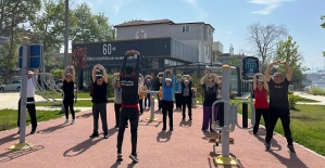 60+ Aktif Yaşlanma Kulübü Sağlıklı Kalma Noktası Oldu
