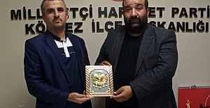Amasyalılar Derneği, MHP’yi Ziyaret Etti