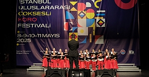 Büyükşehir Çocuk Korosu Gururlandırdı