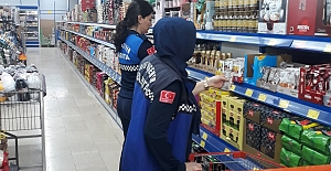 Büyükşehir Zabıtasından Market Denetimi