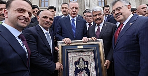 İLK HEREKE HALISI CUMHURBAŞKANI ERDOĞANA