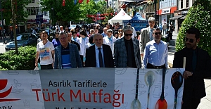 Yöresel Lezzetler Damakları Şenlendirdi