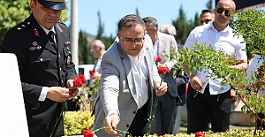 Derince’de Dualar Şehitlerimiz İçin