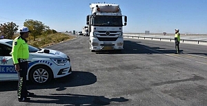 Kocaeli’de Kamyon, Çekici Ve Tanker Cinsi Araçlara Trafik Yasağı