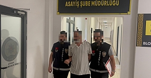 ÜVEY OĞLUNU BIÇAKLAYAN ŞAHIS TUTUKLANDI