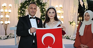 Büşra ve Fatih Evliler Kervanında