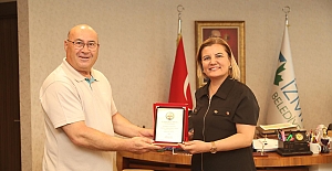 Fatma Başkan’a Fahri Karslılık Beratı