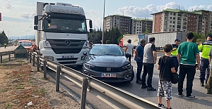 KOCAELİ TEM OTOYOLUNDA 4 ARAÇLI...