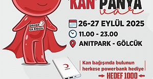 Gölcük’te Festival Havasında Bağış Kampanyası