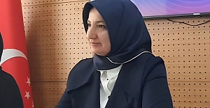 Saadet Partisi İl Kadın Kolları Bayrak Değişimi