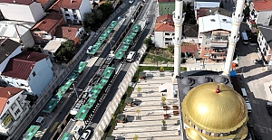 Büyükşehir, İzmit Başaran Camii Meydanı’nı Yeniledi