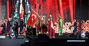 BÜYÜKŞEHİR MEHTERİ, ULSAN’DA YERİ GÖĞÜ İNLETTİ