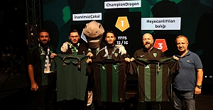 Kitap Fuarı, Kocaelispor Forması...