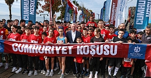 Kocaeli, Cumhuriyet Koşusu’na Akın Etti