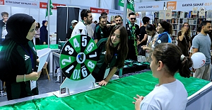 Kocaeli Kitap Fuarında Yeşil-Siyah...