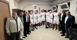 Körfez GB 77-50 İzmitspor