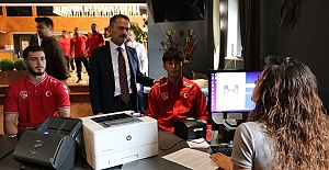 Pasaport Hizmeti Milli Gururlarımızın Ayağına Gitti