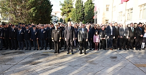 Atatürk, Derince’de Saygı ve Özlemle Anıldı