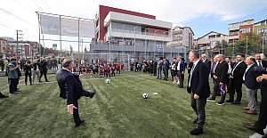 Bakan Bak, Hasan Doğan Bilgievi ve Sporcu Eğitim Merkezi’ni Gezdi