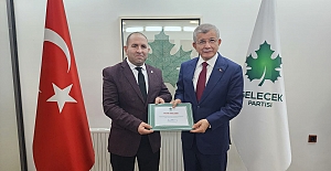 Davutoğlu, Kocaeliye Ömer Uçarı...