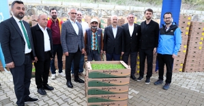 Gebzeli Çiftçiye 500 Bin Sebze Fidesi   